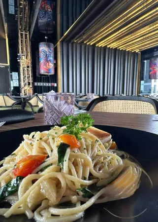 Cozy Furnished Condo Near I.T. Park Отели рядом с достопримечательностью «Naukban Blue Lagoon»