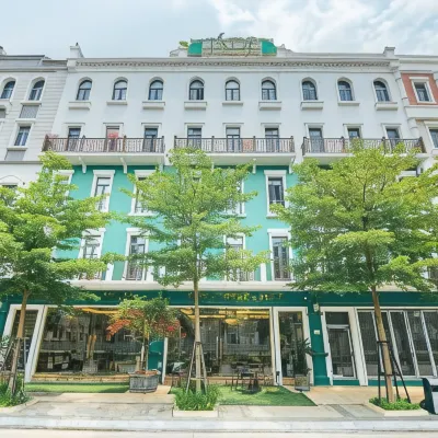 下龍玉酒店 鄰近廣寧博物館的酒店