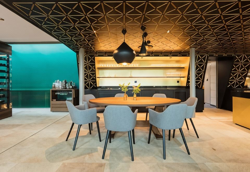 4. 엔지마트 시티 ..