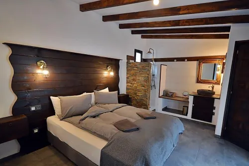 Panoramic apartment