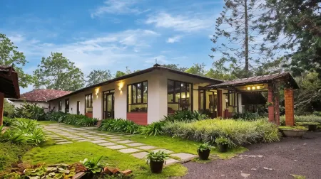 Magnolia Estates & Resorts