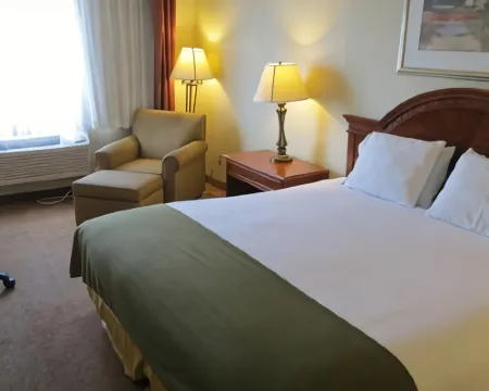 Baymont Inn & Suites by Wyndham Holbrook Hotels in Holbrook