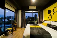 The Hive Chiang Mai Hotel Hotel di Nimmanhaemin
