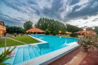 Termál Hotel Vesta - С бассейном