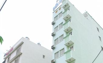 Blue Sea Hotel