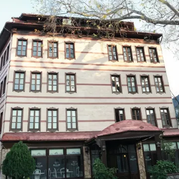 Kadi Konagi Thermal Hotel