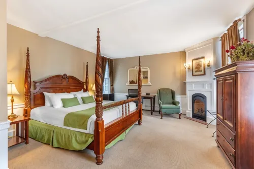 Essex Street Inn & Suites, Ascend Hotel Collection Hotels in Newburyport