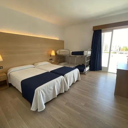 Nautilus Hotel