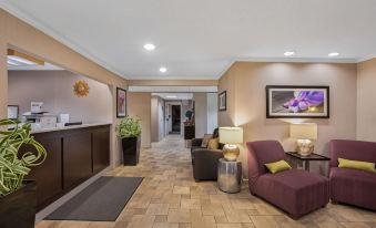 La Quinta Inn & Suites by Wyndham N Little Rock-McCain Mall