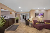 La Quinta Inn & Suites by Wyndham N Little Rock-McCain Mall Hotels in Pulaski County