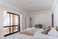 Puerto Raval | 5 Bedrooms | BBQ & Garden