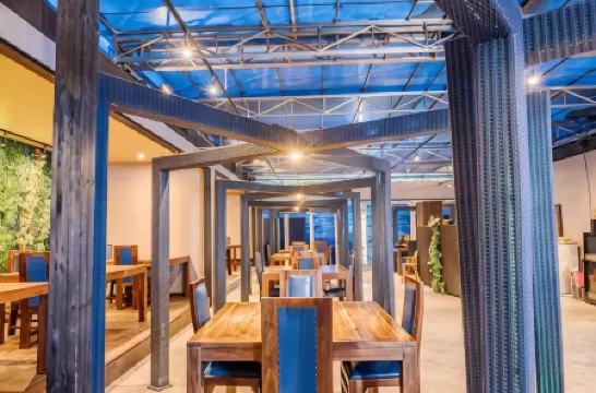 XYZ Private Spa and Seaside Resort