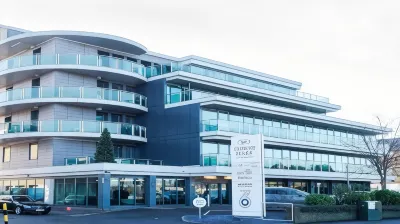 Crowne Plaza London - Kingston Hotels near Raeburn Open Space