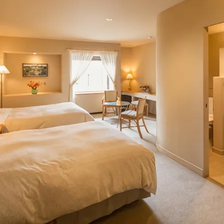 Poppy Springs Resort & Spa