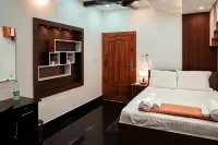 Kalloos Island Backwater Resort Hotels in Kollam