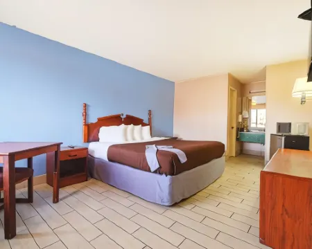 Regency Inn Three Rivers I-37 Hotels in Three Rivers