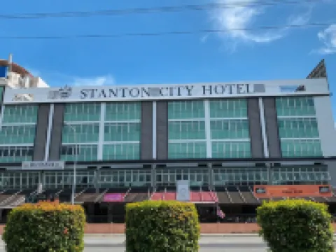 Stanton City Hotel Hotels near Borneo Trading Post