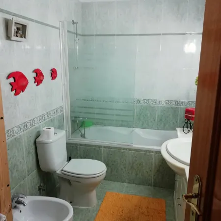 Single Room 3 at Albarraque, Sintra, Shared Bathroom