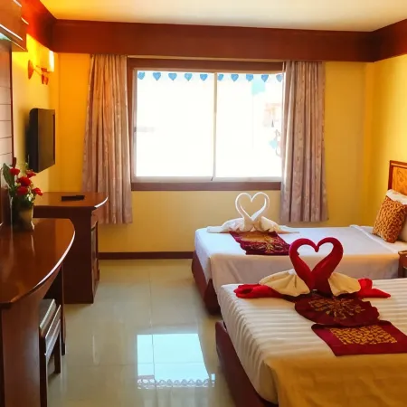 The Camelot Hotel Pattaya Отели рядом с достопримечательностью «Пирс Бали-Хай»