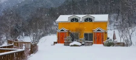 Hwasun Bliss Pension Отели в г. Хвасун