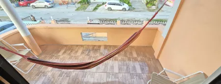 A family getaway from home Отели в г. Lusignan