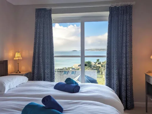Looe Island View - Pet friendly