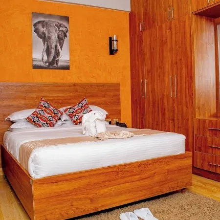 Enkipai Hill Hotel