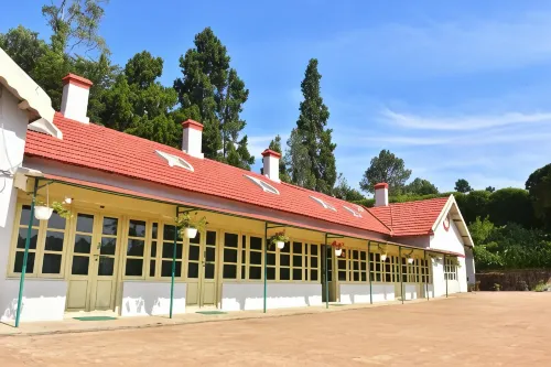 Kstdc Hotel Mayura Sudarshan ,Ooty