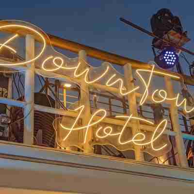 DownTown Hotel Hotel Exterior