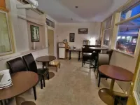 Chameleon Hotel Hotels in Castlegar