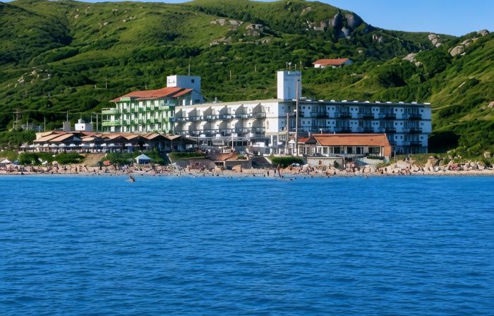 Cris Hotel