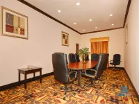 Best Western Red River Inn  Suites