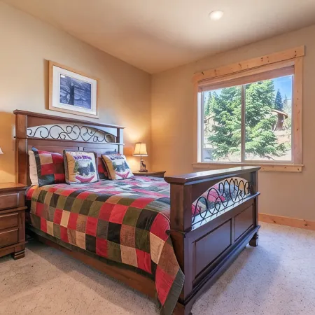 5bd3ba, sleeps 10 Mountain View Hot Tub/Poker/Pool table, near Ski Resort