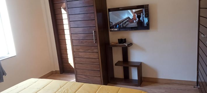 Joey's Hostel Rishikesh Hotels in Rishikesh