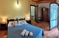 Agriturismo le Chiuse - Homestays