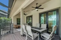 Luxe: Walk to Beach, 2 Kings, Pool & Spa - ビーチサイド