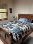 Riders welcome! Gorgeous 3-bedroom house with WiFi in Errol