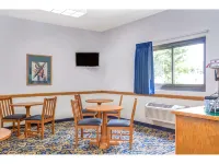 Super 8 by Wyndham Mahwah