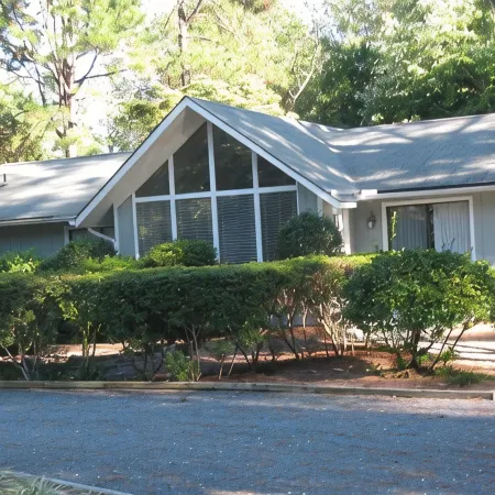 4BR/4BA Better Known as Hackers Hideaway - Sleeps up to 8 people