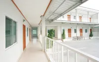 S-House Hotel Surin