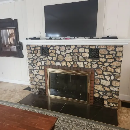 Historic1939 home in Quincy 5 beds, 2.5 baths