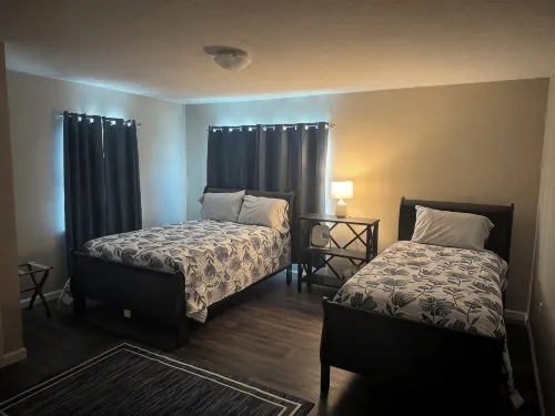 New 2-Bedroom Apartment in Cross Lanes with WiFi, AC, Free Parking