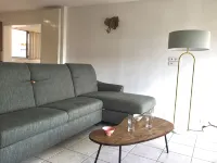 Appart au Coeur de Ville 6/8 pers 92 m2 Kitchen Living room Dining room 3 bedrooms 布里揚松住宿飯店