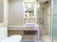 Fengyunhai Holiday Apartment (Hailing Island Poly Ten-Mile Silver Beach Branch)