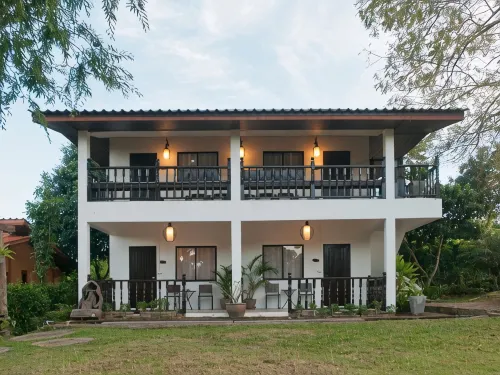 House of Love at Pai