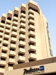 Radisson Blu Hotel, Dubai Deira Creek Отели рядом с достопримечательностью «Дубай — центр города»
