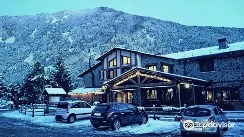 Hotel Restaurant Camp del Serrat - Mountain view