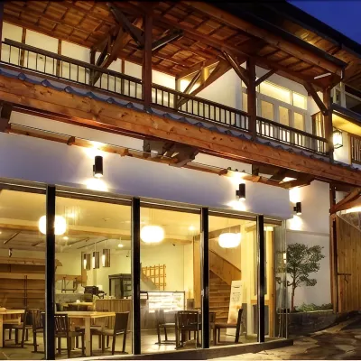 Dragon Manor Resort Отели рядом с достопримечательностью «Ферма «Чунь-Янь»»