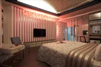 Love Star Motel