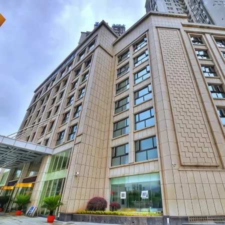 Lanbowan Hotel